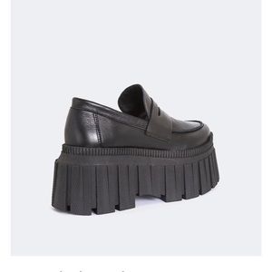 Loafers l’intervalle mtl